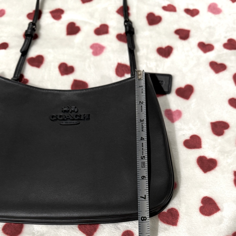 Authentic Coach Black Smooth Leather Penelope shoulder bag, purse, tote! New! - Picture 9 of 10